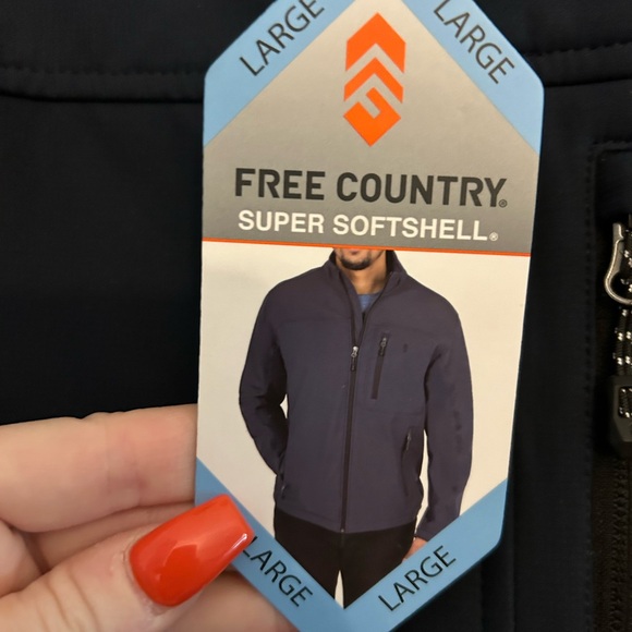 Free Country Softshell Jacket - Picture 2 of 5